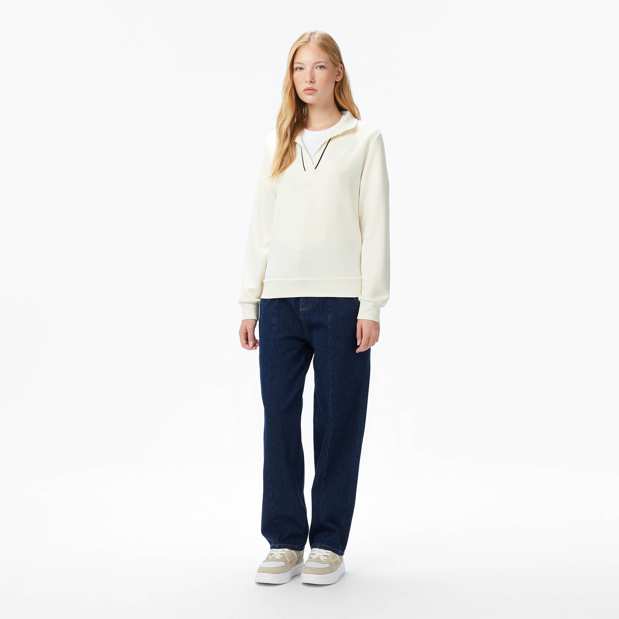 Nautica Kadın Krem Regular Fit Sweatshirt
