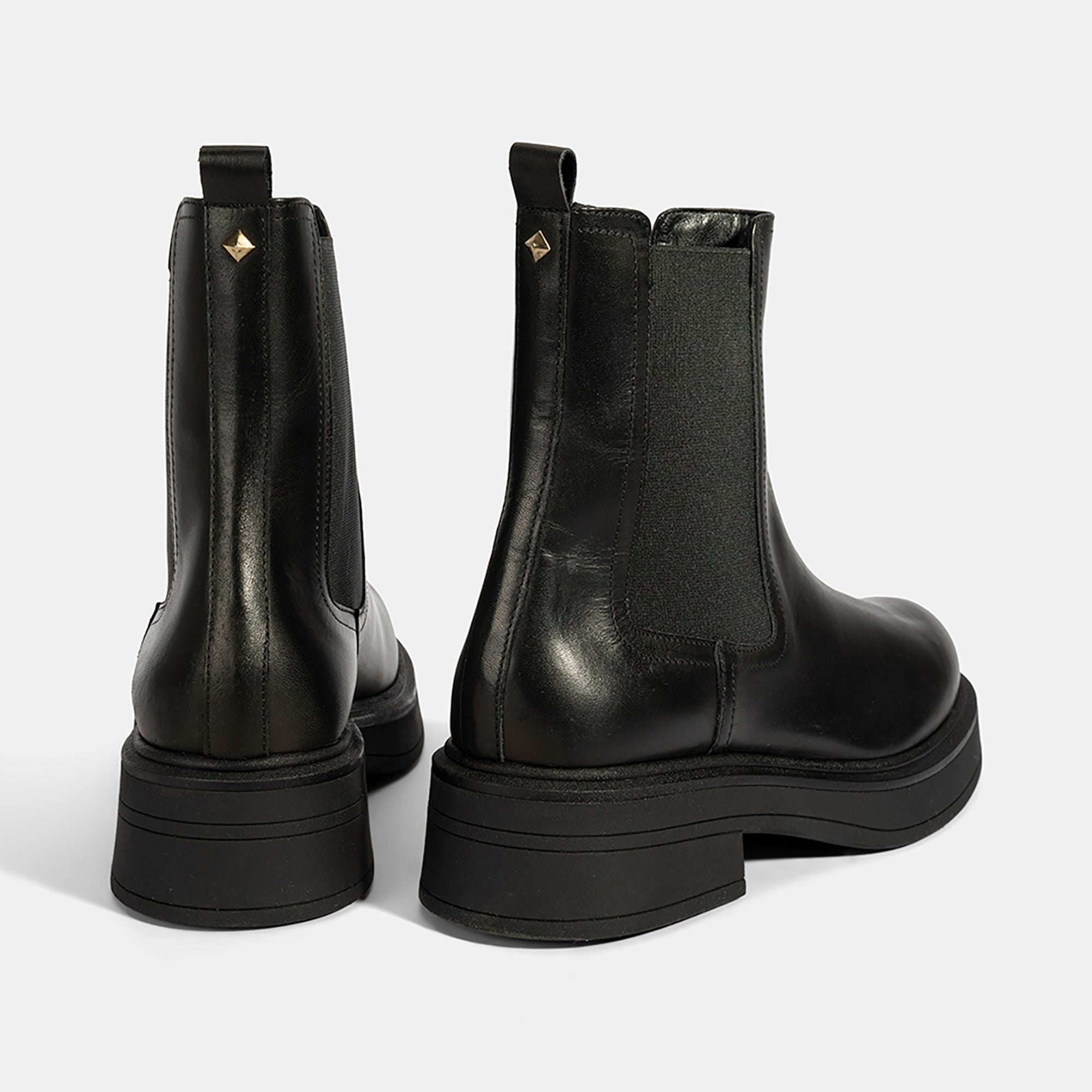 Kadın Siyah Lastikli Deri Chelsea Bot