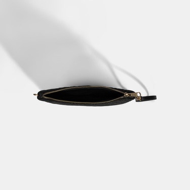  Kadın Siyah Omuz Askılı Portföy Çanta