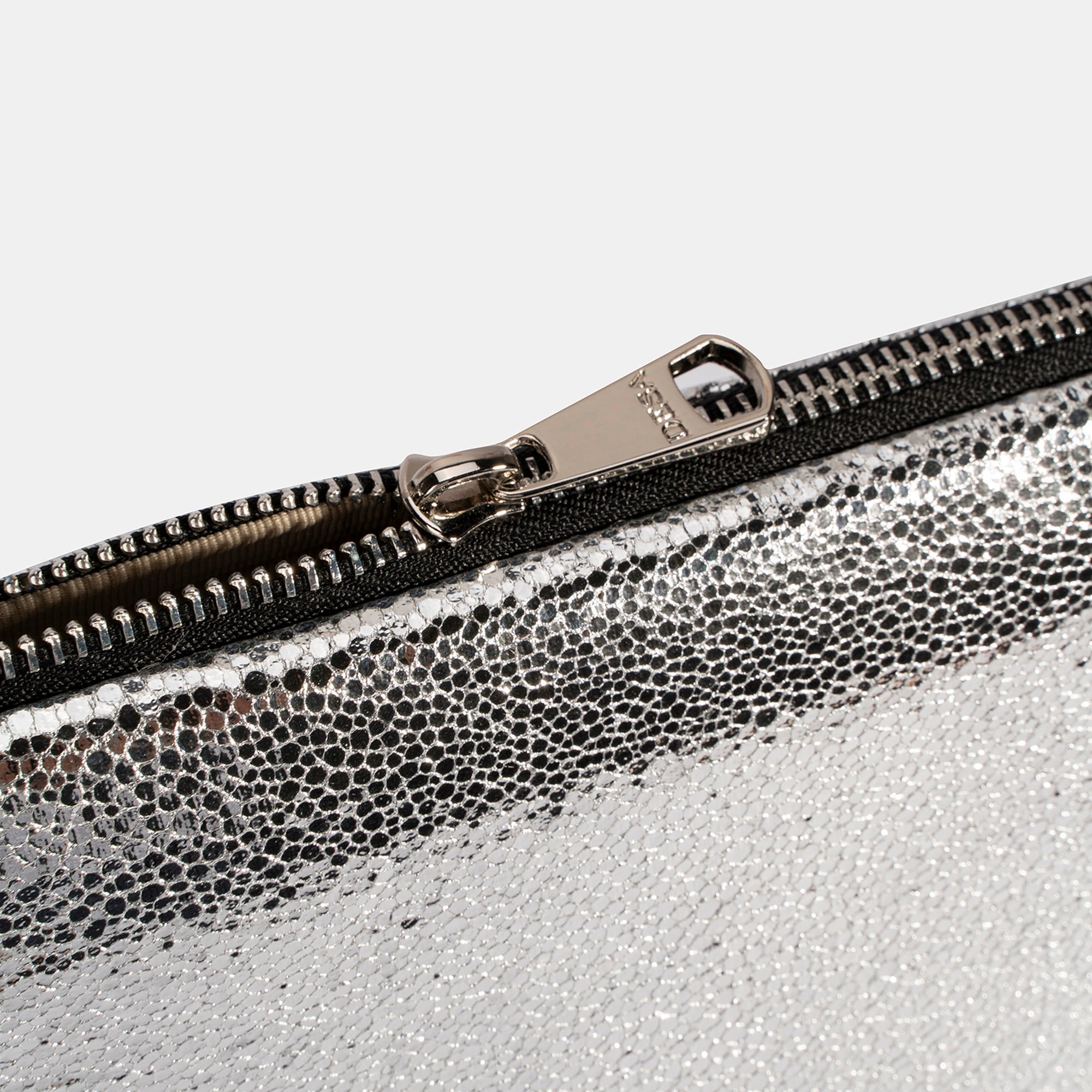 Kadın Gümüş Omuz Askılı Portföy Çanta