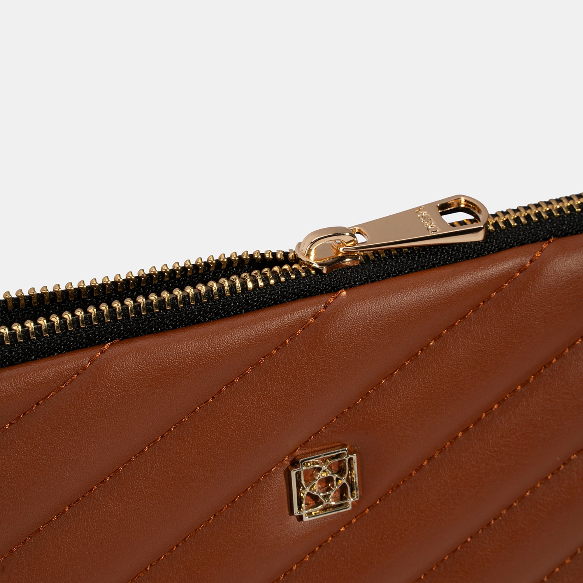 Kadın Taba Omuz Askılı Portföy Çanta