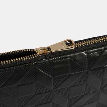  Kadın Siyah Omuz Askılı Portföy Çanta