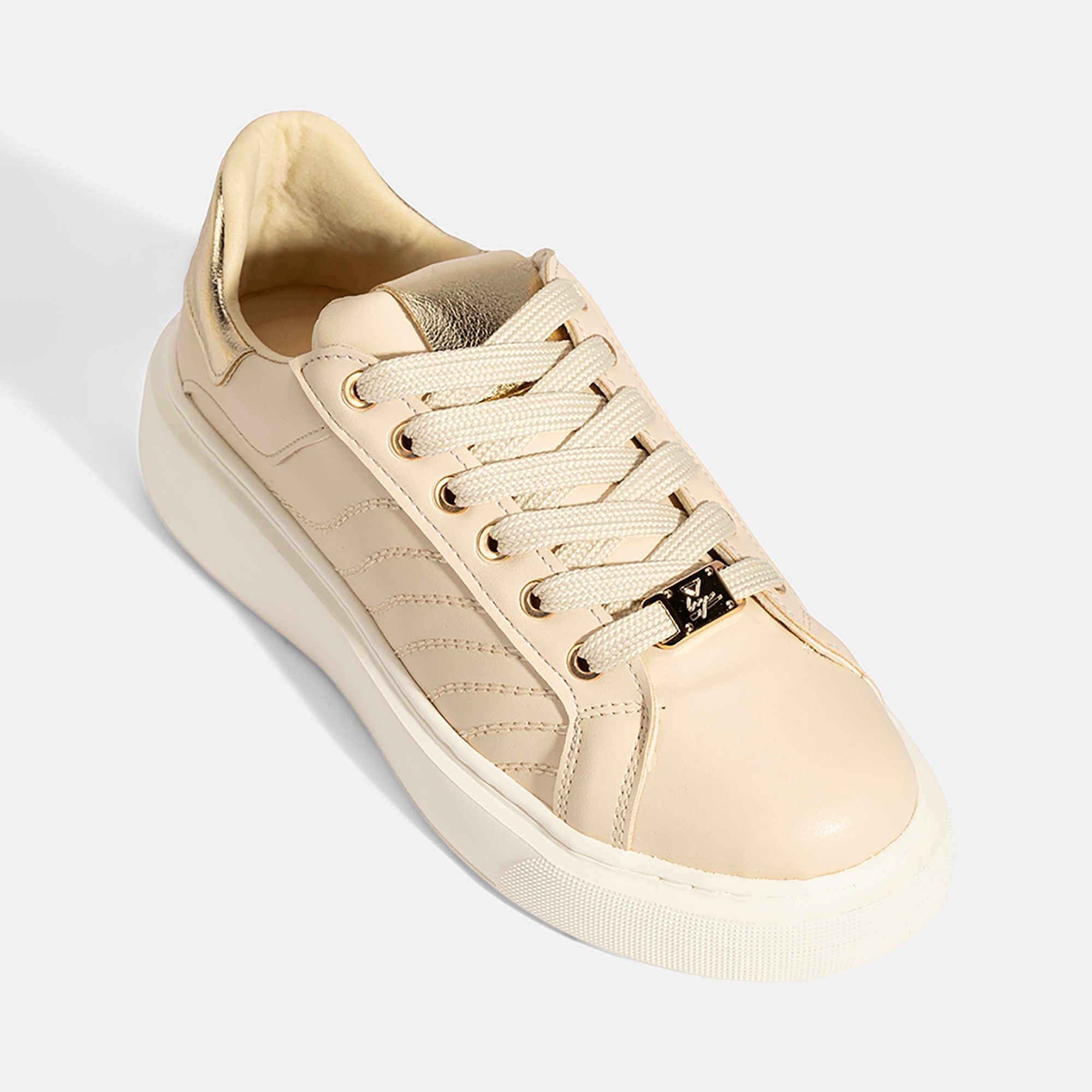 Kadın Bej Bağcıklı Spor Ayakkabı