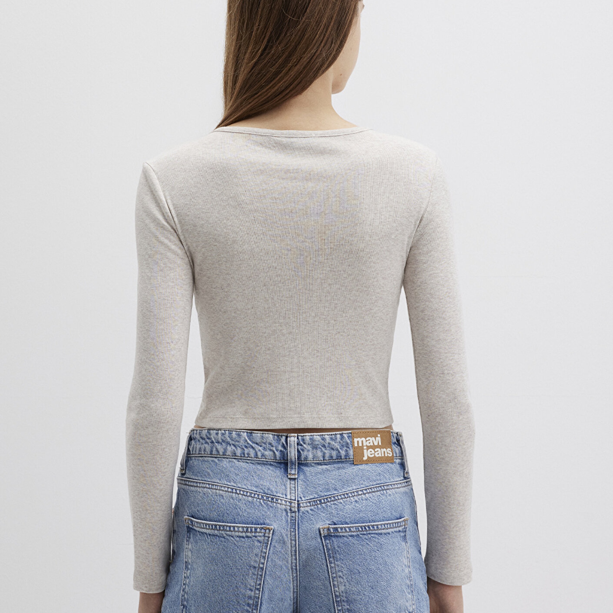 Mavi Düğme Detaylı Uzun Kollu Bej Crop Basic Tişört Crop / Kısa Kesim 1613403-80084