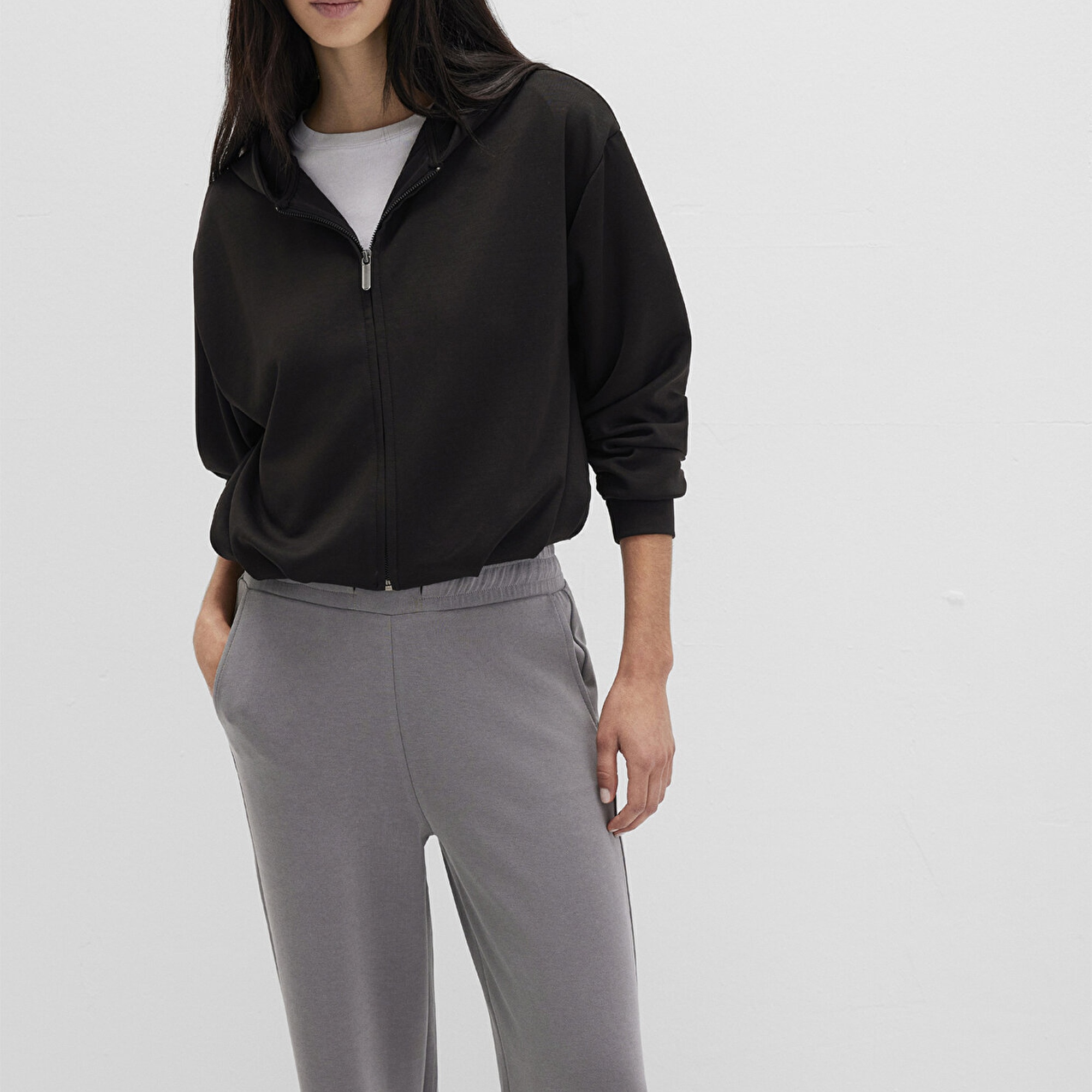 Mavi Fermuarlı Tencel TM Siyah Sweatshirt 1S10489-900
