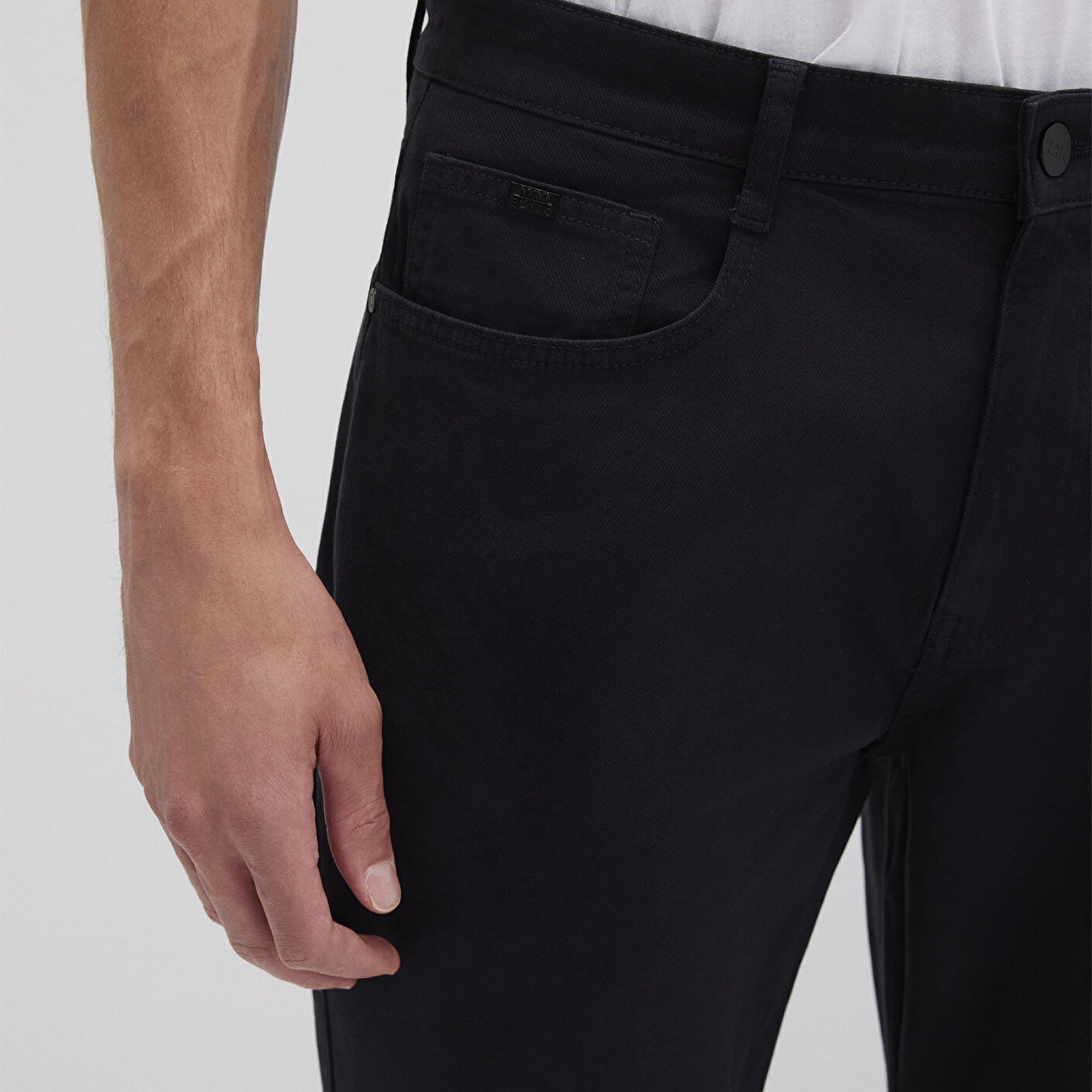 Mavi Siyah Pantolon 0010538-900