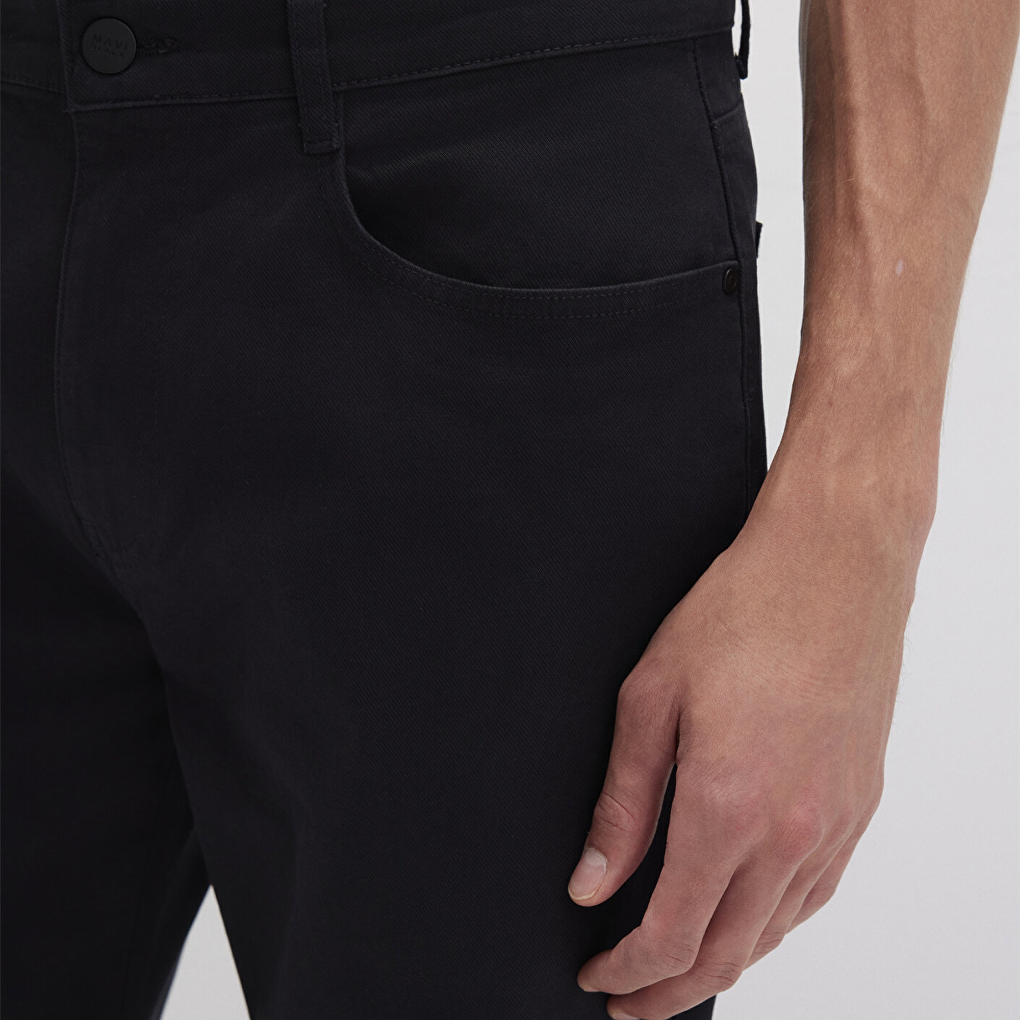 Mavi Siyah Pantolon 0010538-900