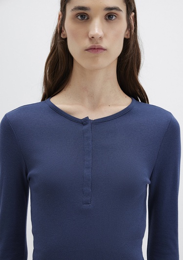  Mavi Düğme Detaylı Uzun Kollu Siyah Crop Basic Tişört Crop / Kısa Kesim 1613403-70487