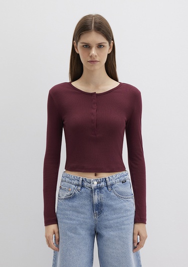  Mavi Düğme Detaylı Uzun Kollu Bordo Crop Basic Tişört Crop / Kısa Kesim 1613403-70426