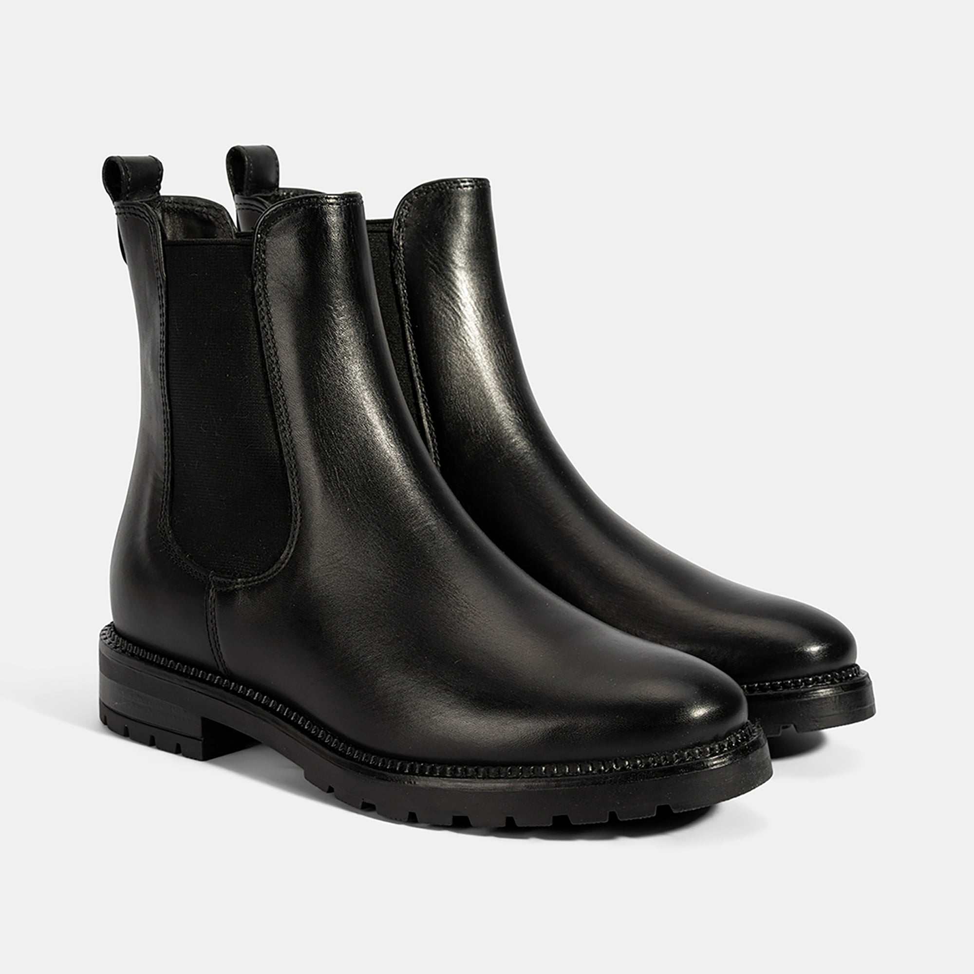 Kadın Siyah Kalın Topuklu Deri Bot