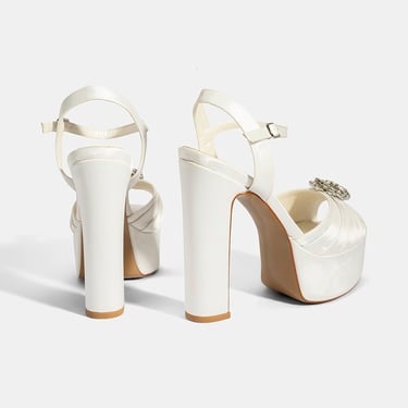  Kadın Beyaz Ayarlanabilir Tokalı Taşlı Topuklu Gelin Ayakkabısı