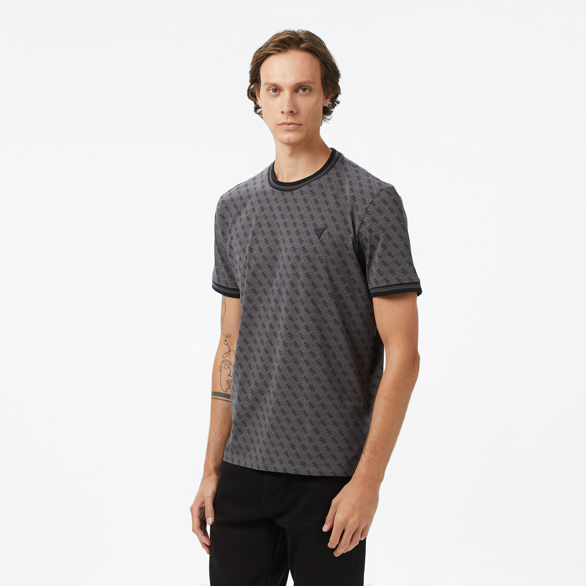  Guess Marshall Mid Organic Stretch Jersey 180 Erkek Siyah T-Shirt