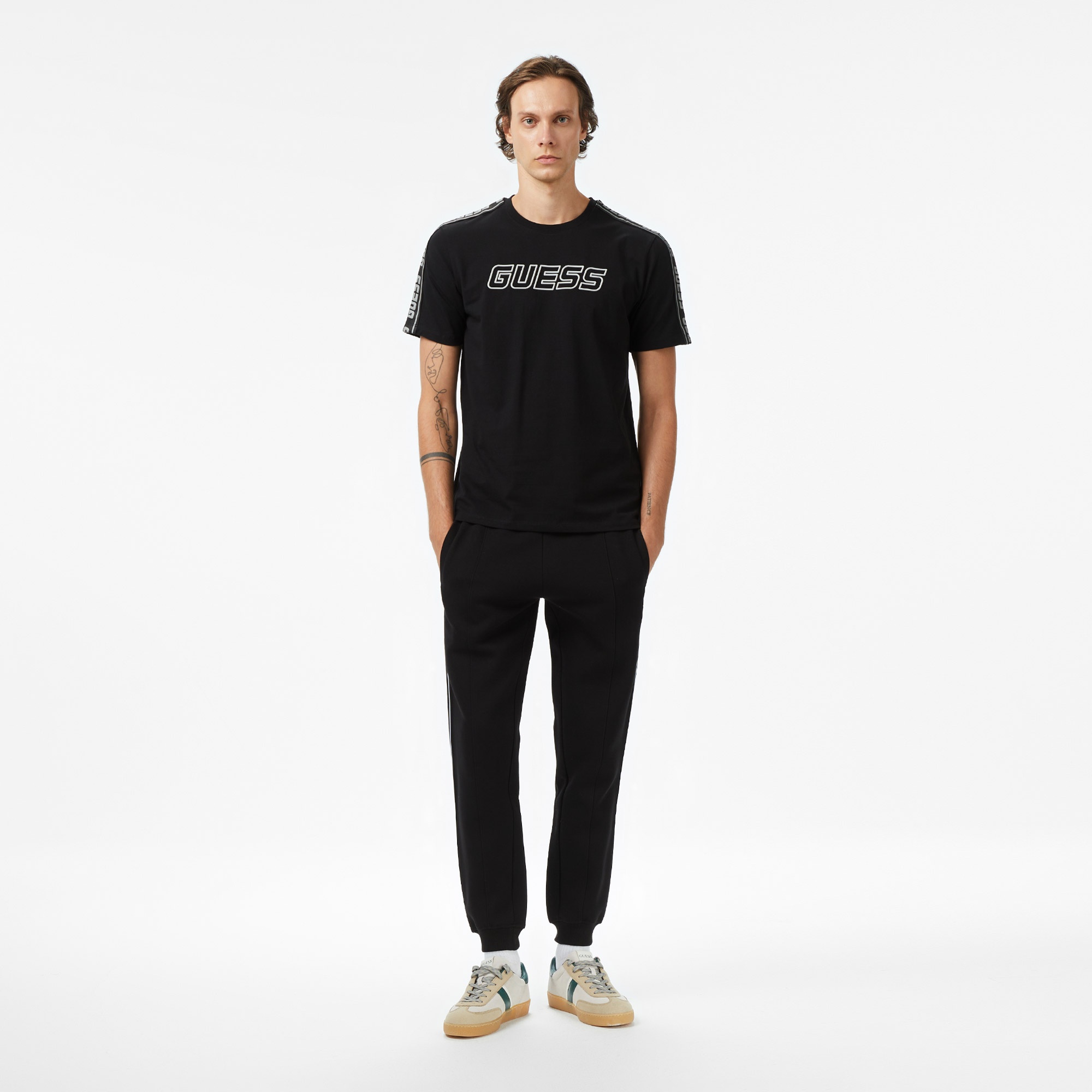 Guess Arlo Mid Organic Stretch Jersey 180 Erkek Siyah T-Shirt