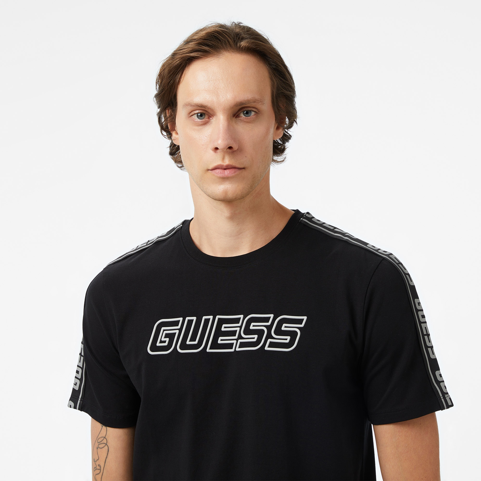 Guess Arlo Mid Organic Stretch Jersey 180 Erkek Siyah T-Shirt