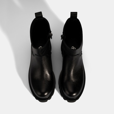  Kadın Siyah Kalın Tabanlı Deri Bot