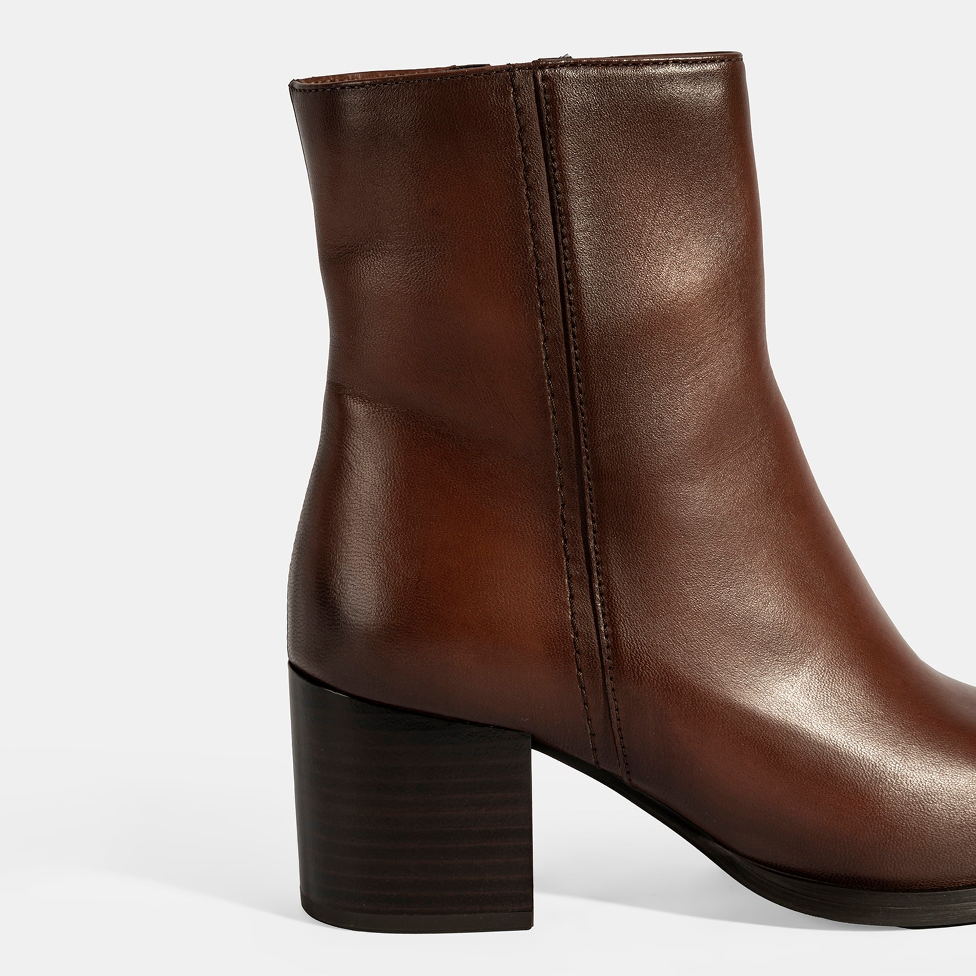 Kadın Taba Kalın Topuklu Deri Bot