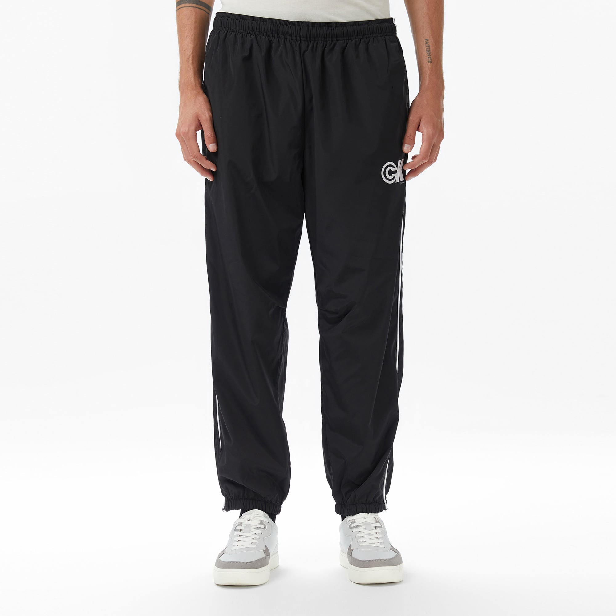 Calvin Klein Nylon Drawstring Straight Jogger Erkek Siyah Pantolon