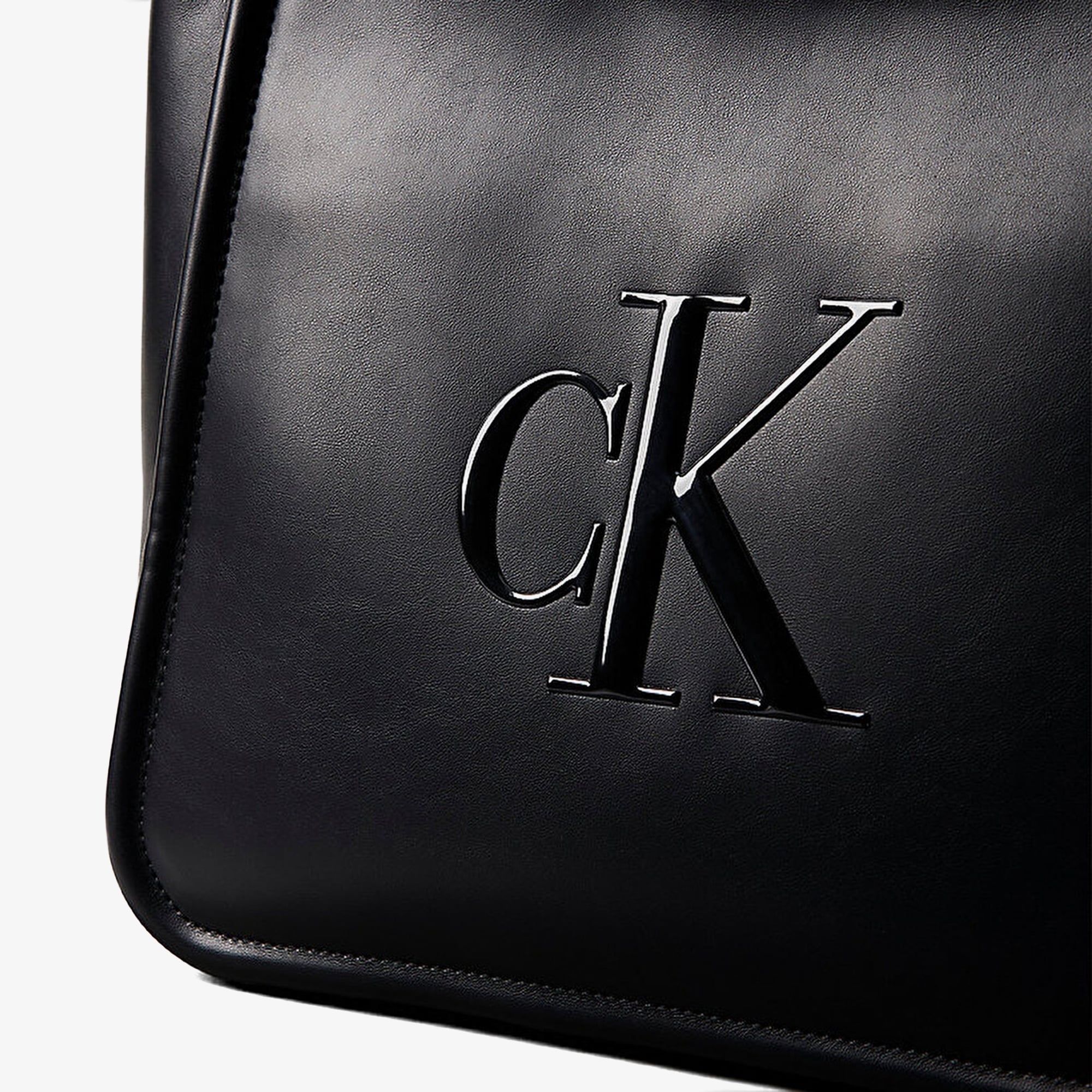 Calvin Klein Bold Medium Tote Kadın Siyah Çanta