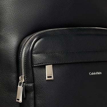  Calvin Klein Raised Round Erkek Siyah Sırt Çantası