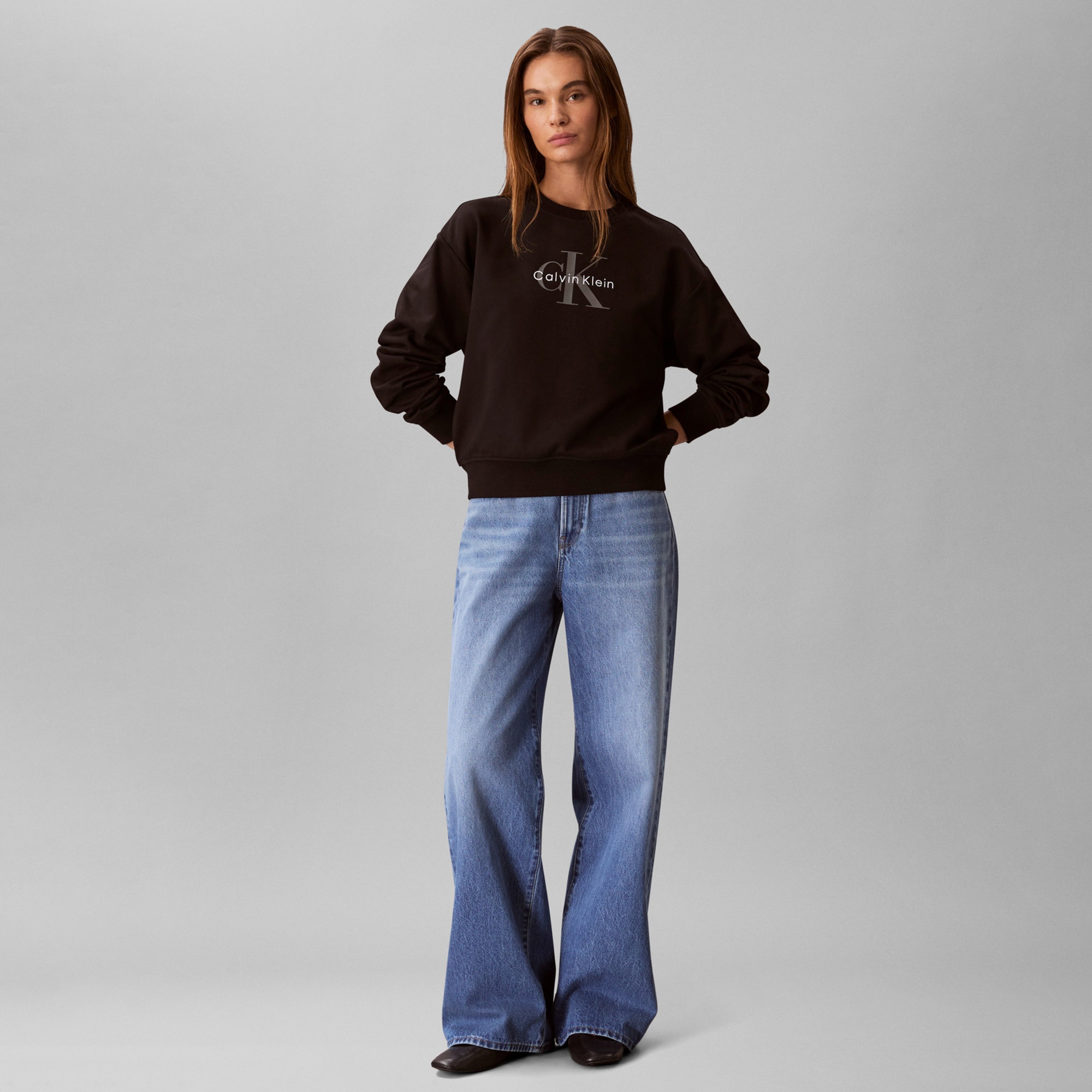 Calvin Klein Monologo French Terry Kadın Siyah Sweatshirt