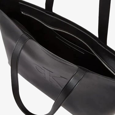  Calvin Klein Sculpted Slim Tote Kadın Siyah Çanta