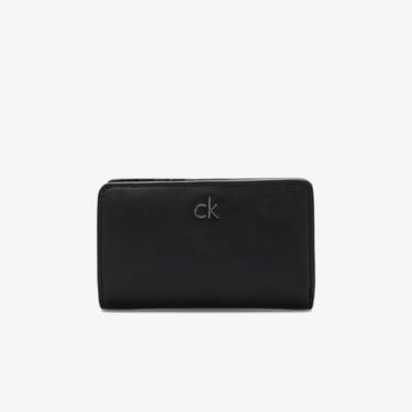  Calvin Klein Re Lock Medium Bifold Kadın Siyah Cüzdan