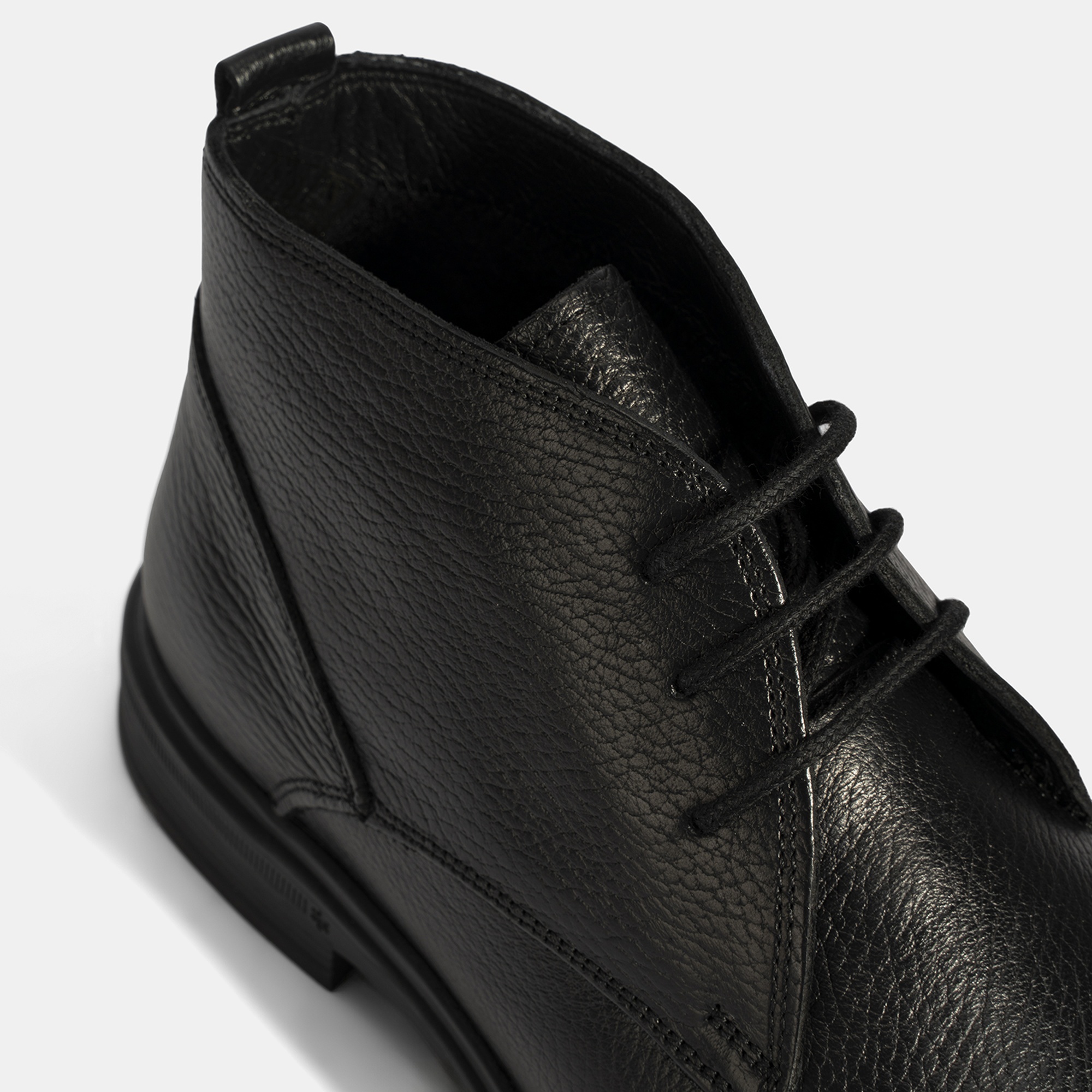 Erkek Siyah Bağcıklı Deri Bot