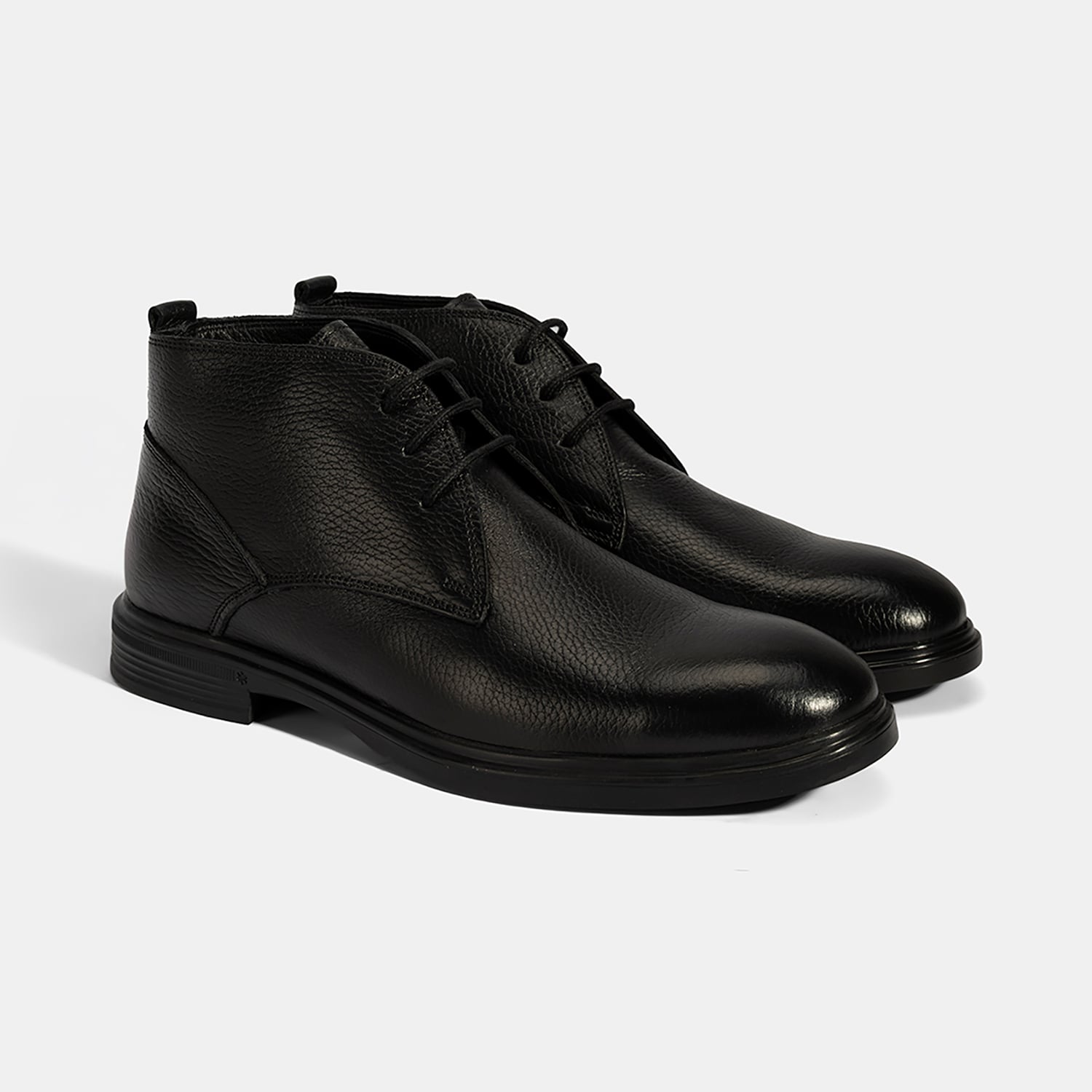  Erkek Siyah Bağcıklı Deri Bot