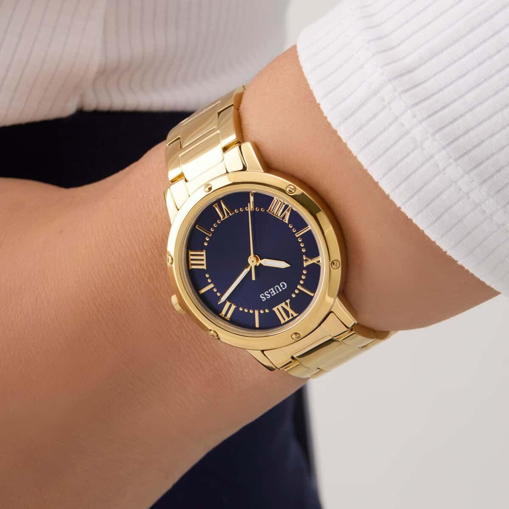 Guess GUGW0404L4 Kadın Kol Saati