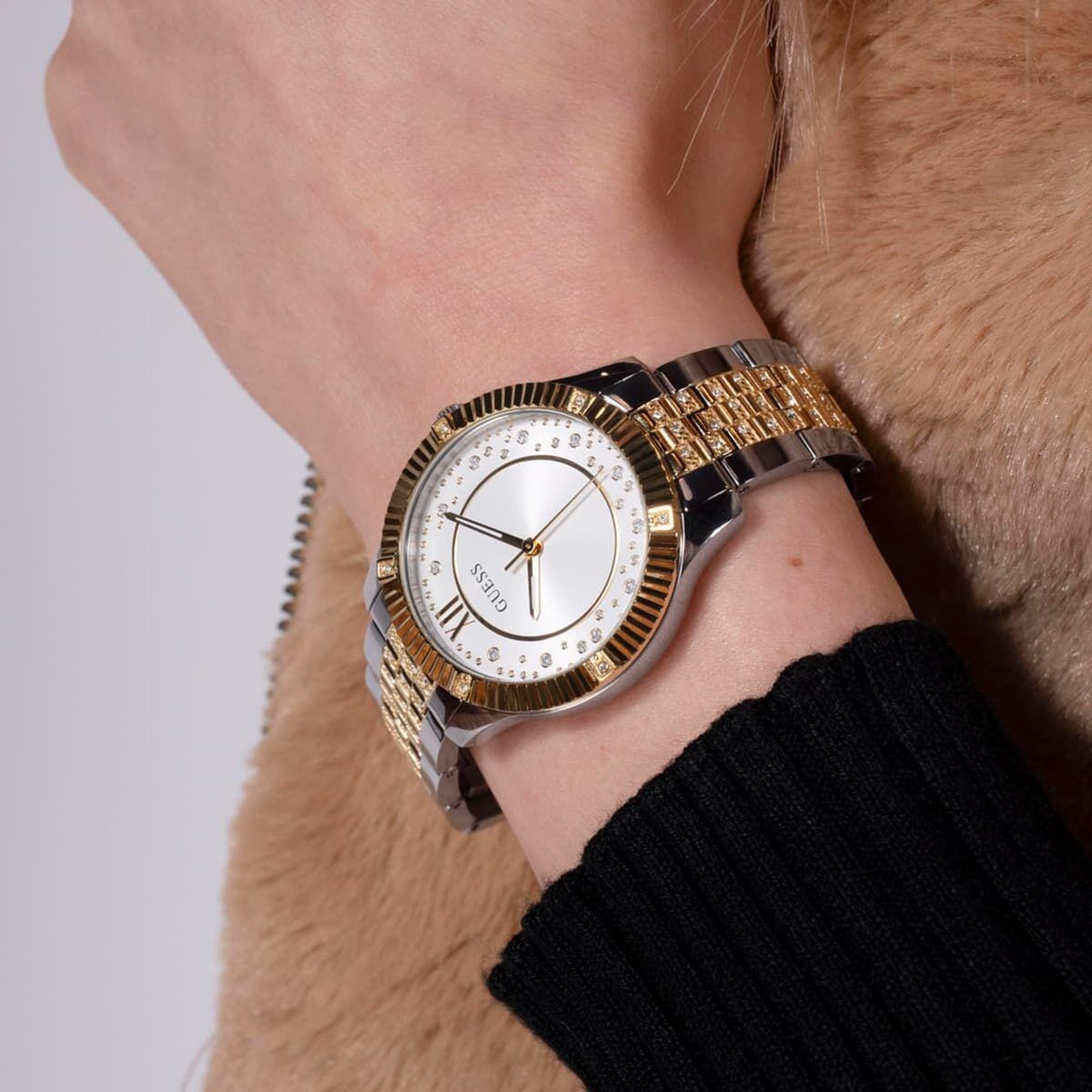 Guess GUGW0765L1 Kadın Kol Saati