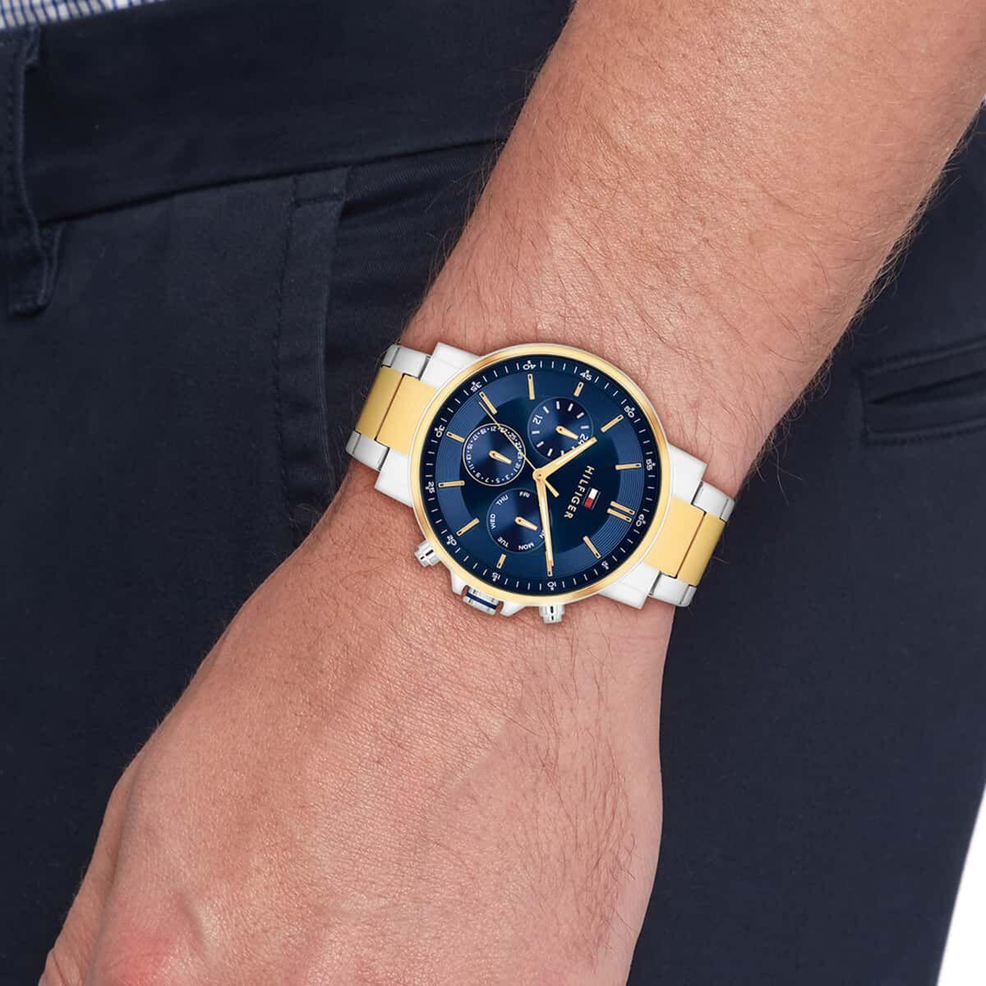 Tommy Hilfiger TH1710710 Erkek Kol Saati