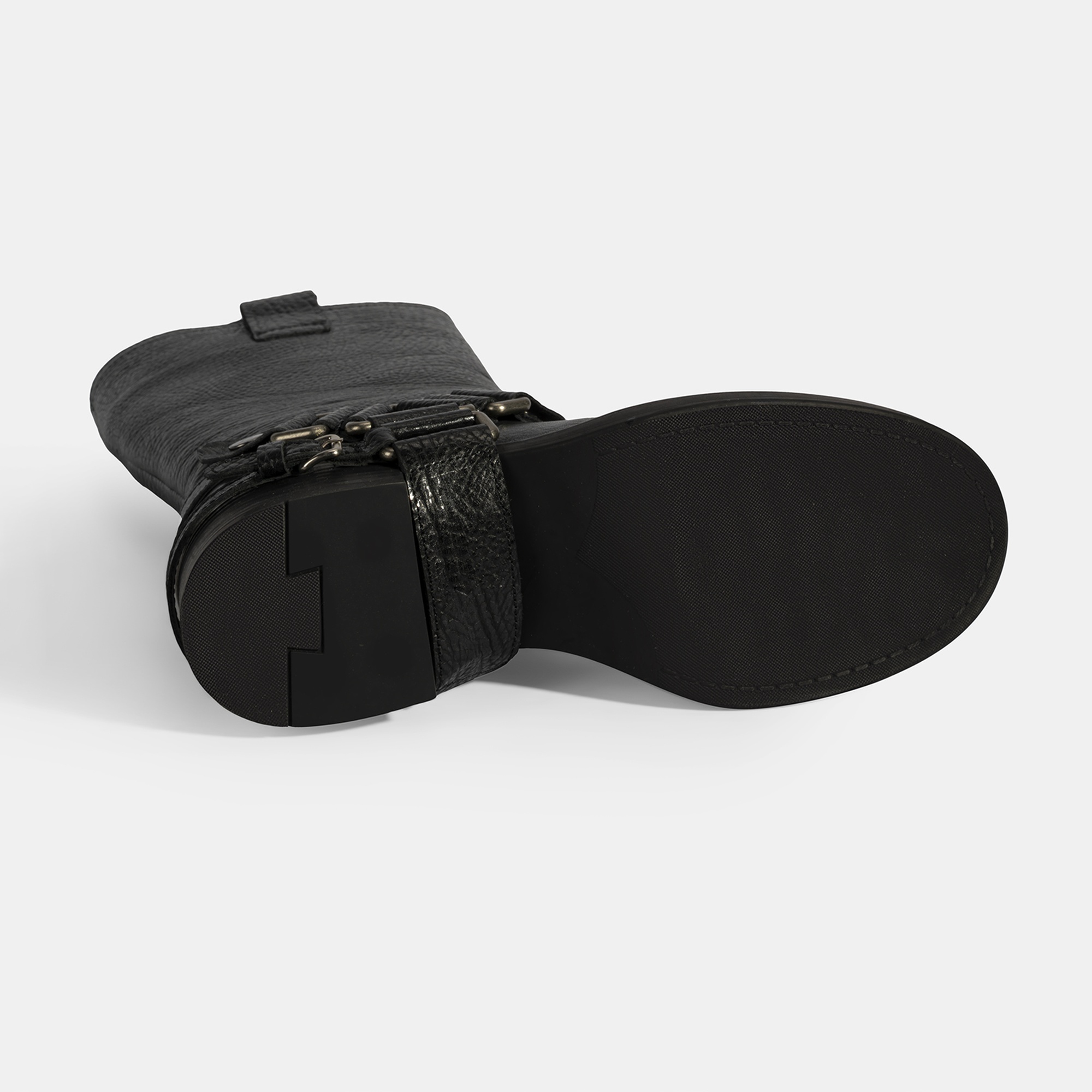 Kadın Siyah Metal Aksesuarlı Deri Biker Bot