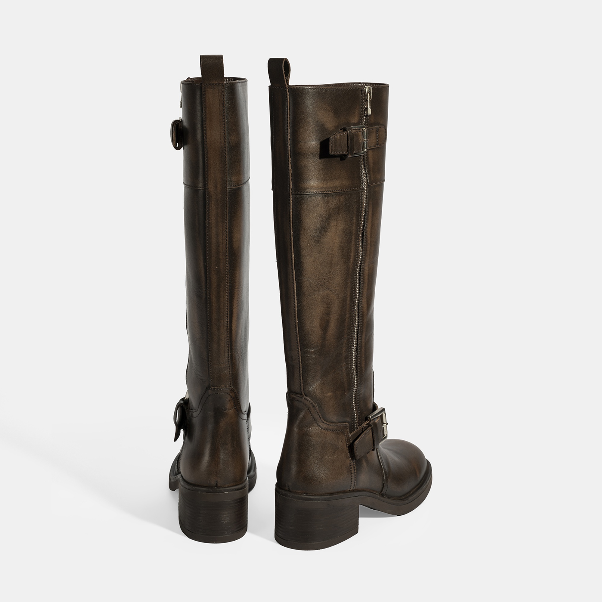 Kadın Kahve Metal Toka Detaylı Deri Çizme