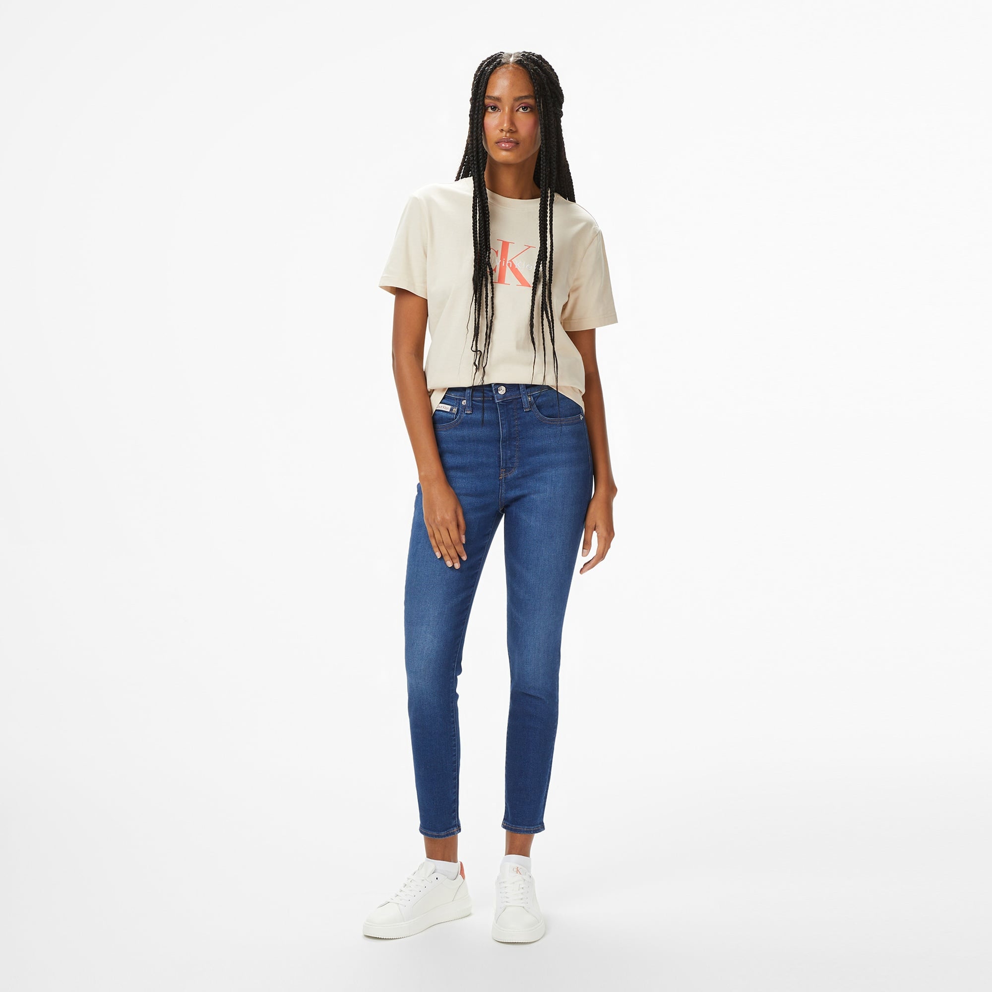 Calvin Klein Hero Classic Monologo Kadın Beyaz T-Shirt