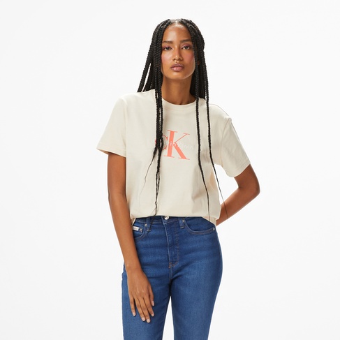  Calvin Klein Hero Classic Monologo Kadın Beyaz T-Shirt