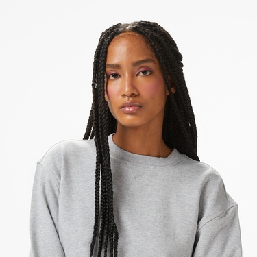  Calvin Klein Cropped Badge Logo Kadın Gri Sweatshirt