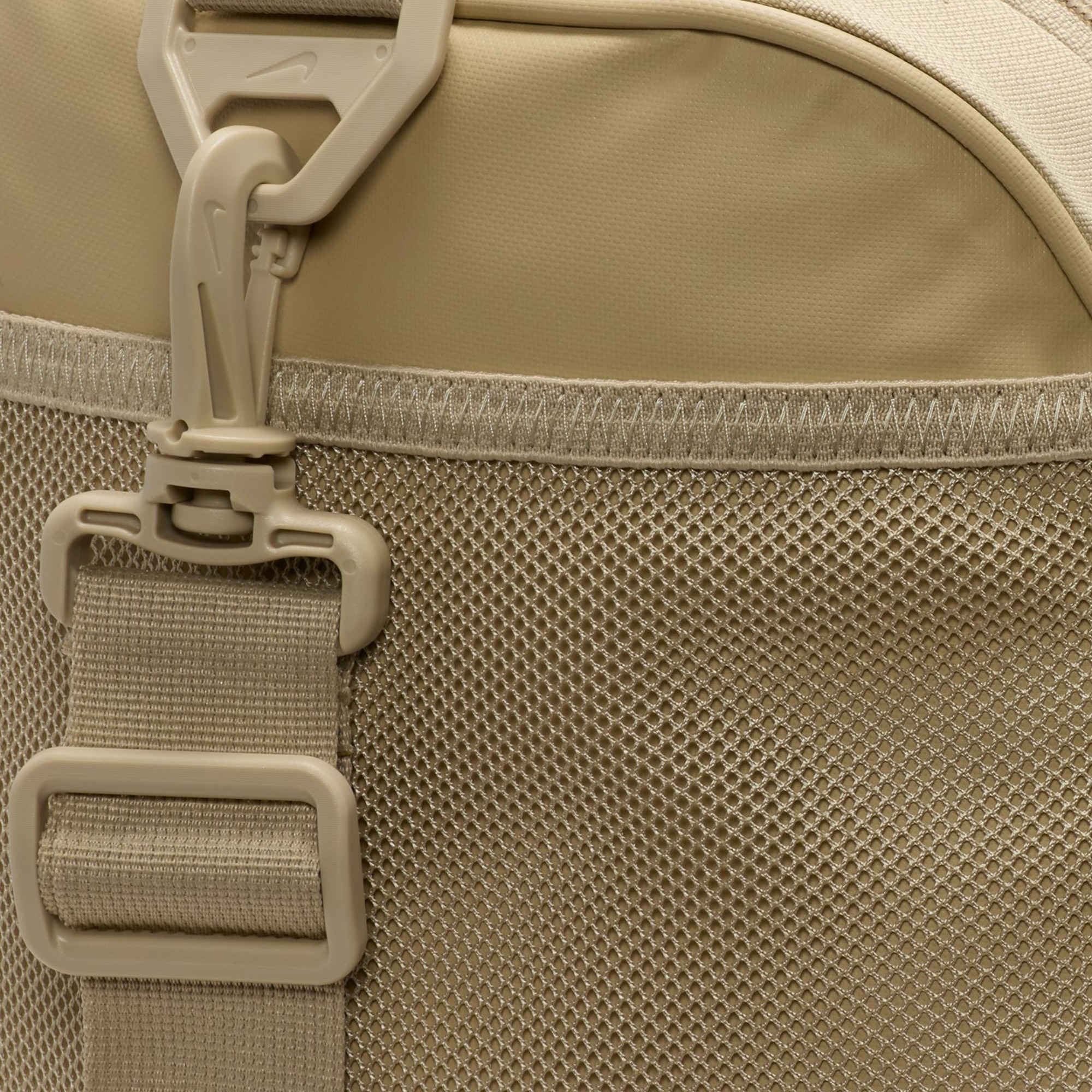 Nike Brasilia 9.5 Unisex Bej Spor Çantası