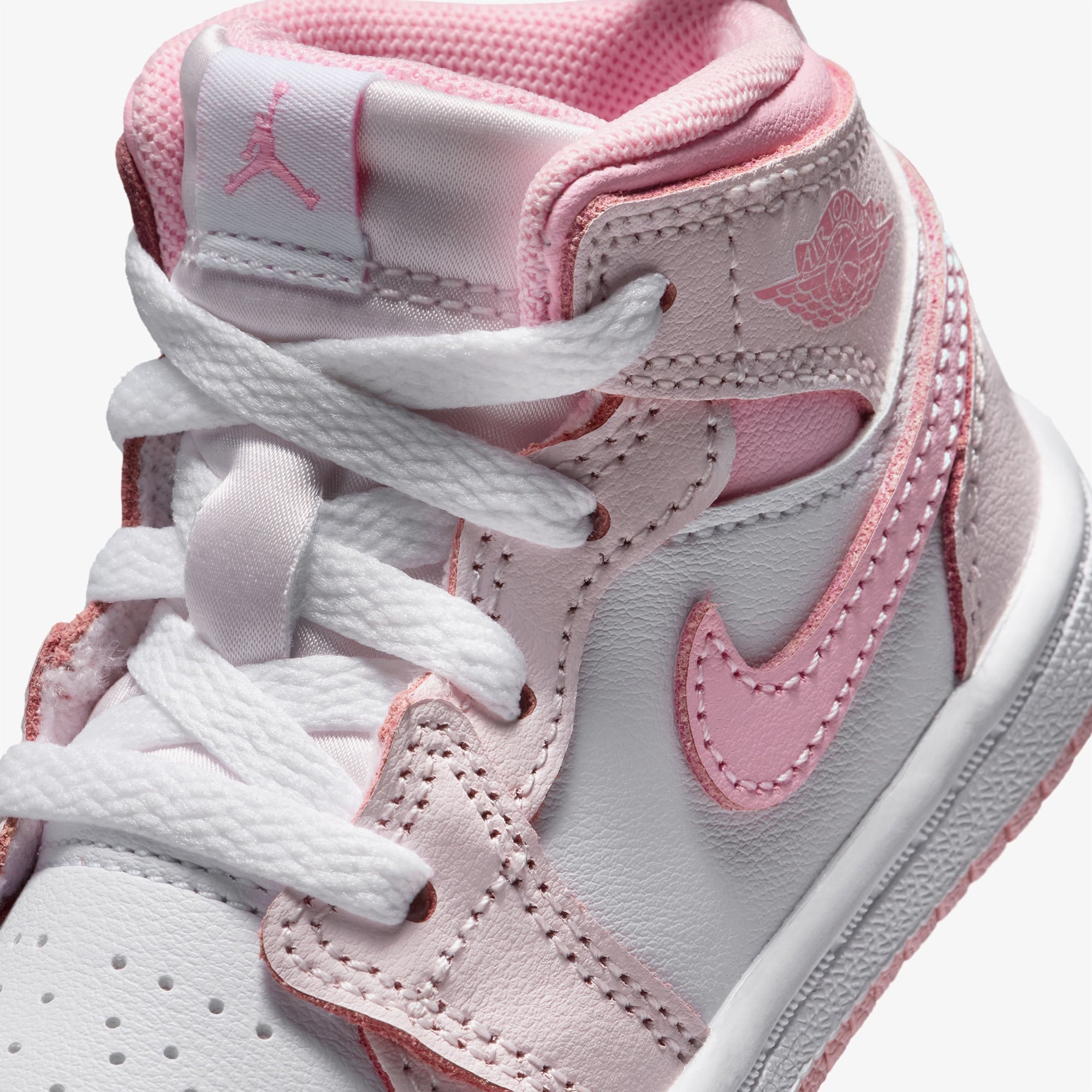 Jordan 1 Mid Çocuk Pembe Spor Ayakkabı