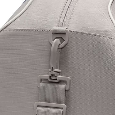  Nike Gym Club Retro Kadın Gri Spor Çantası