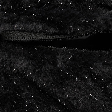  Nike Faux Fur Çocuk Siyah Sırt Çantası