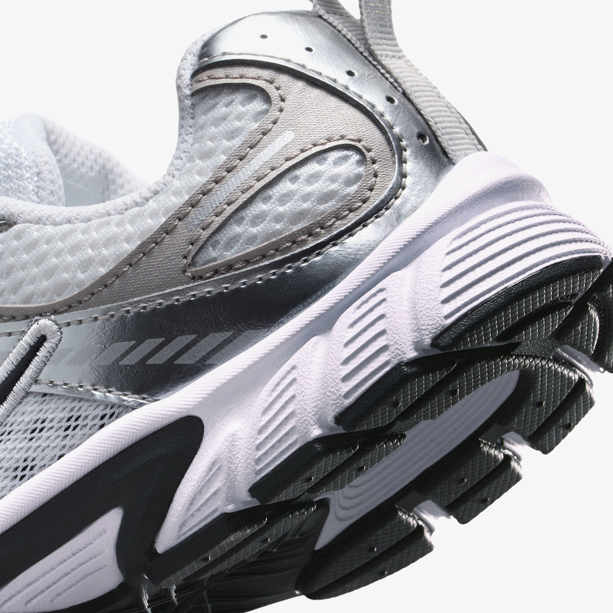 Nike V5 RNR Çocuk Beyaz Spor Ayakkabı