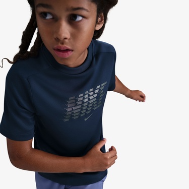  Nike Dri-Fit Multi Çocuk Lacivert T-Shirt