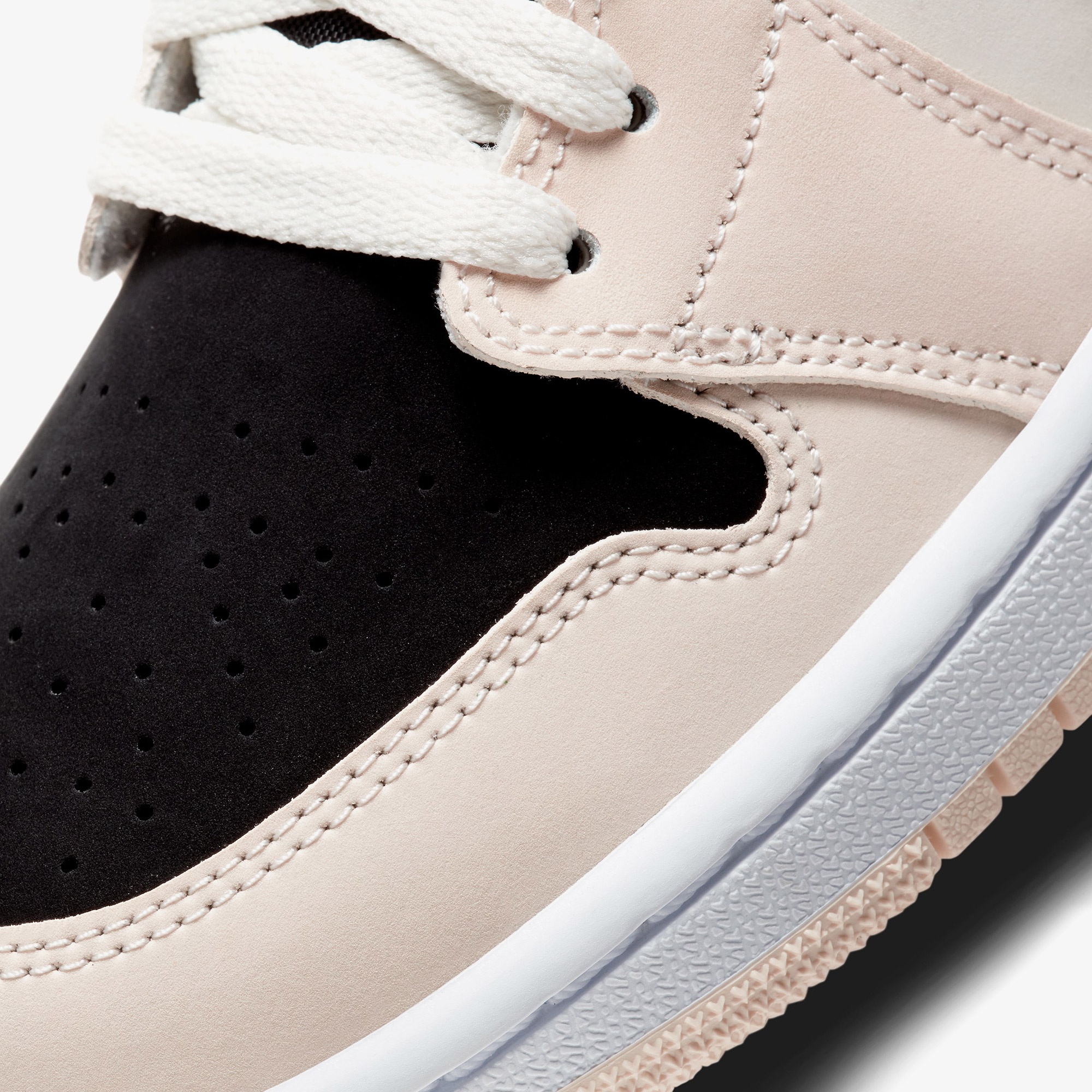 Jordan Air 1 Mid Kadın Turuncu Spor Ayakkabı