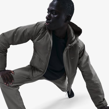  Nike Unlimited Therma-Fit Erkek Gri Mont