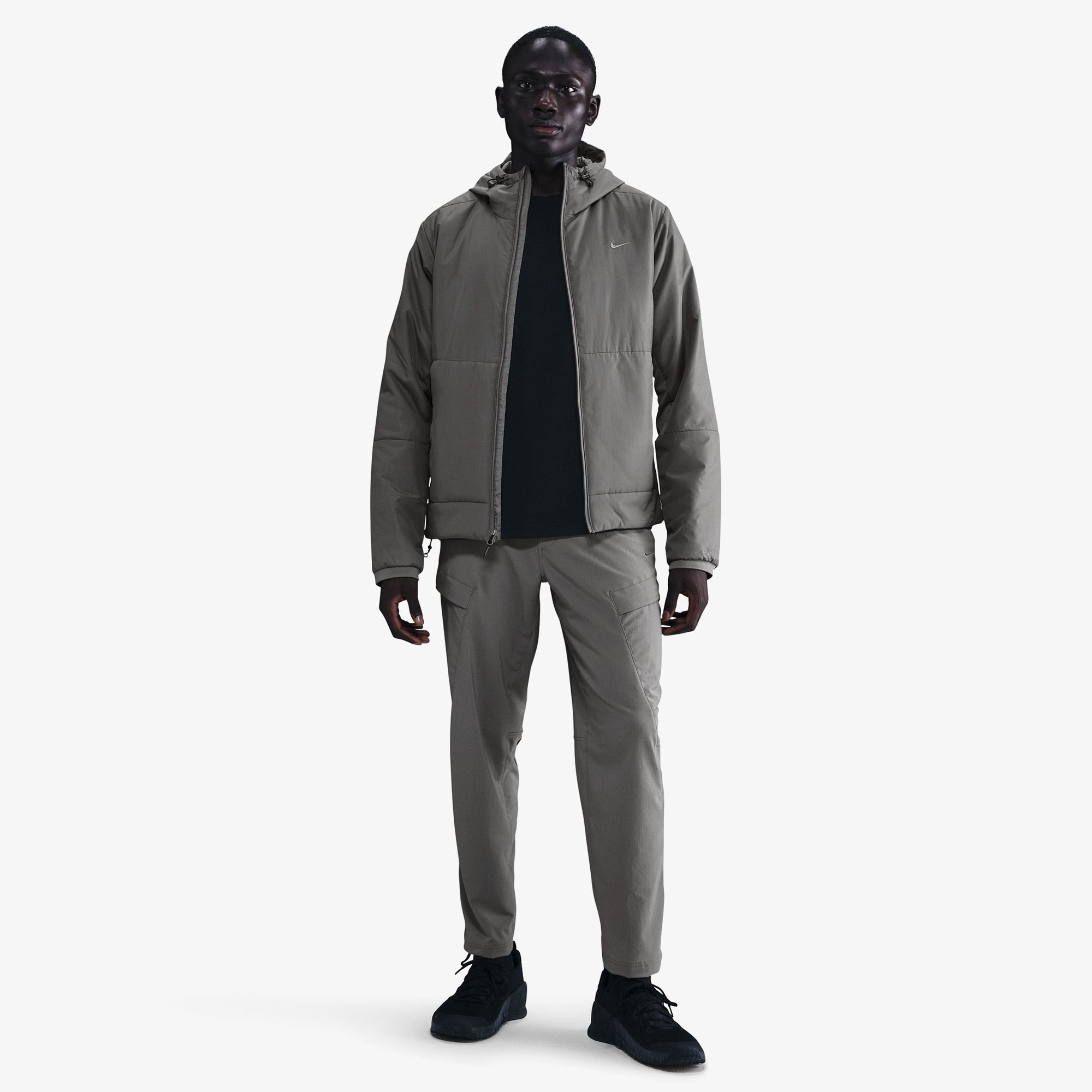  Nike Unlimited Therma-Fit Erkek Gri Mont