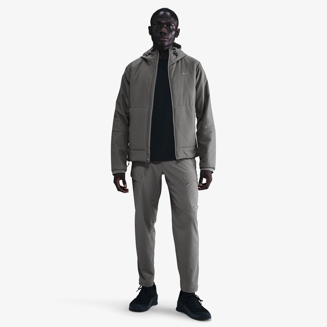  Nike Unlimited Therma-Fit Erkek Gri Mont