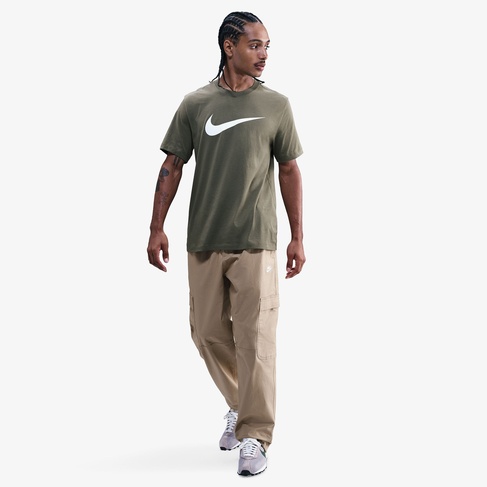  Nike Sportswear Icon Swoosh Erkek Haki T-Shirt