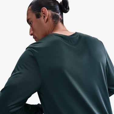  Nike Dri-Fit Legend Reset Erkek Yeşil T-Shirt