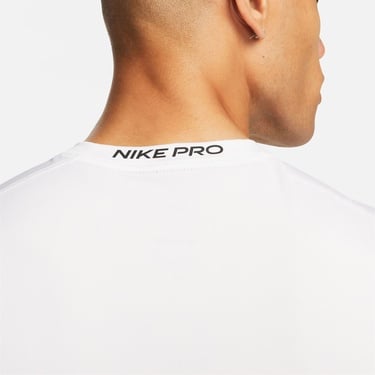  Nike Pro Dri-Fit Erkek Beyaz Kolsuz T-Shirt