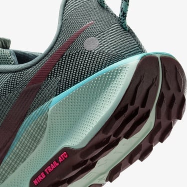  Nike Reactx Pegasus Trail 5 Erkek Yeşil Koşu Ayakkabısı